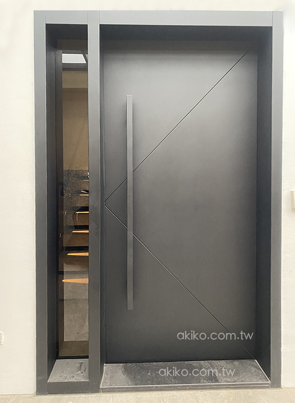 a603型不鏽鋼藝術造型門1.jpg不銹鋼板的線條與板面交織成未來想像空間美.單玄關門雙玄關門別墅大門開發設計製造安裝全方位服務.